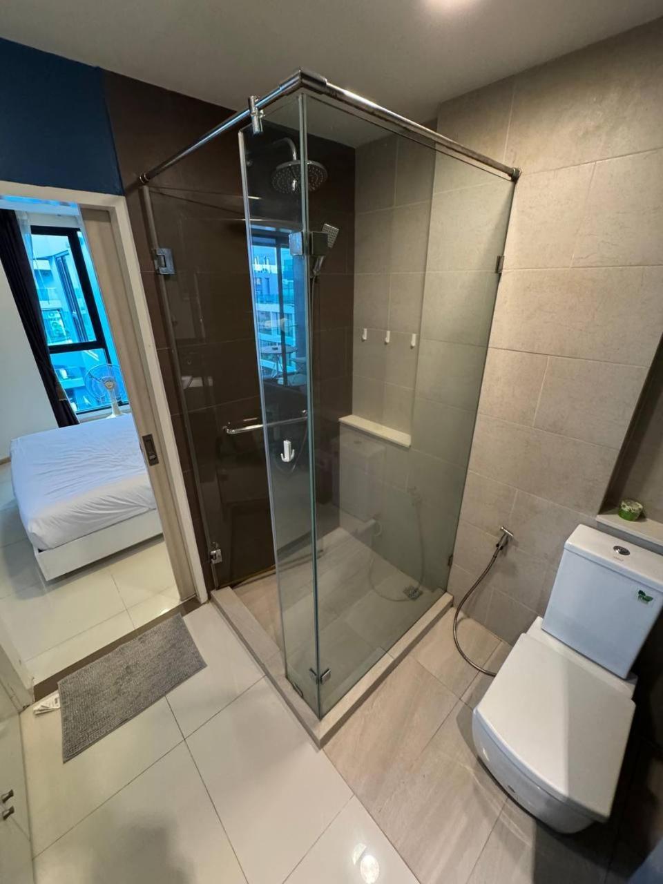 Acqua Bb Apartemen Pantai Jomtien